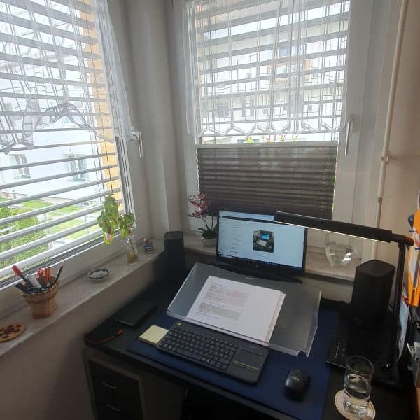 Aussen Beleuchtung Buero Fensterplatz