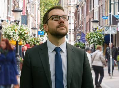 Büroworkout Kurzpause Nackenübung