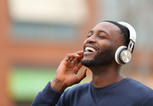 Lachen in der Kurzpause