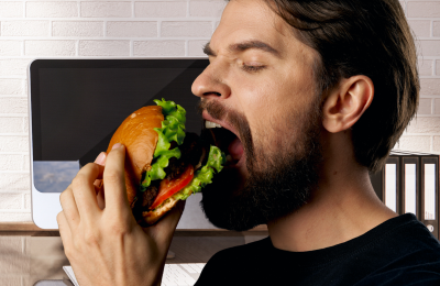 Zu schnelles Essen macht müde