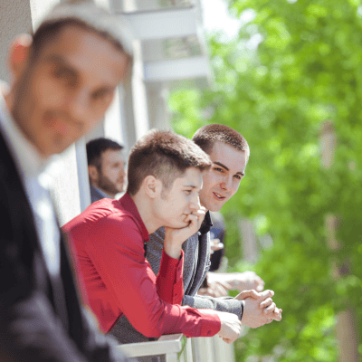 Minipause am Balkon. canva