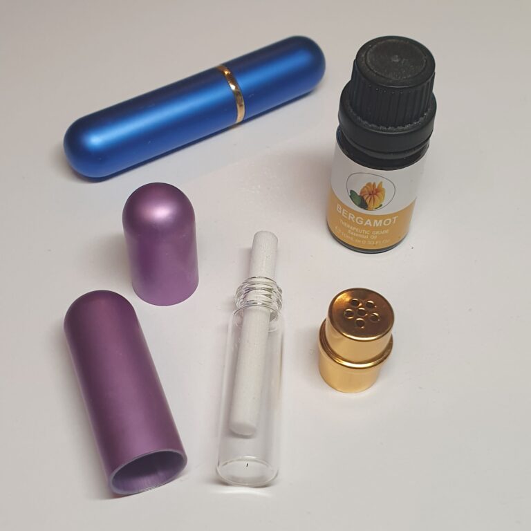 Aromastifte fürs Büro mit dem eigenen Lieblingsduft befüllt